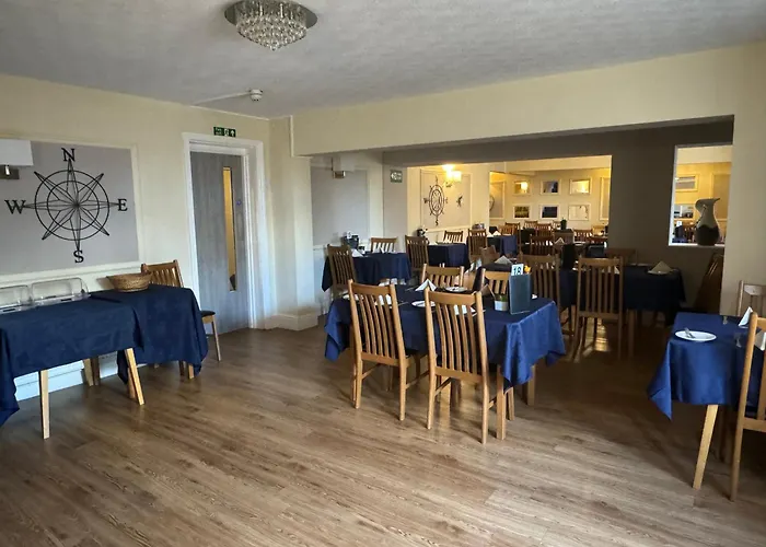 Central hotel: Winchmore Hotel