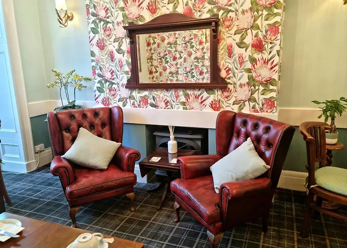Cheap hotels Mostyn House